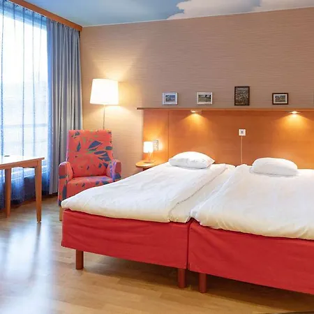 Hotel Scandic 3*